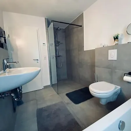 Chio 4 Pax Ferienwohnung Auch Als Monteur Unterkunft Nutzbar, In Stolberg - Vicht Stolberg (Rhineland) Buitenkant foto