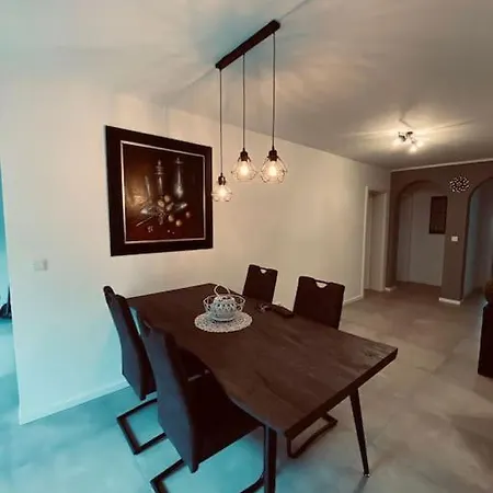 Chio 4 Pax Ferienwohnung Auch Als Monteur Unterkunft Nutzbar, In Stolberg - Vicht Stolberg (Rhineland) Buitenkant foto