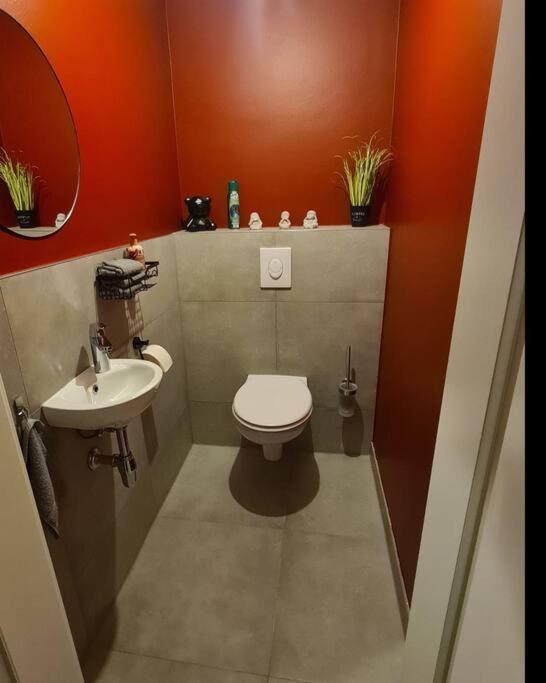 Grosszuegige Auch Als Monteur Nutzbar, In Stolberg - Vicht Apartment