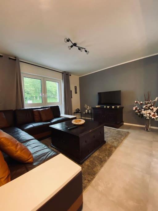 Chio 4 Pax Ferienwohnung Auch Als Monteur Unterkunft Nutzbar, In Stolberg - Vicht Apartament *