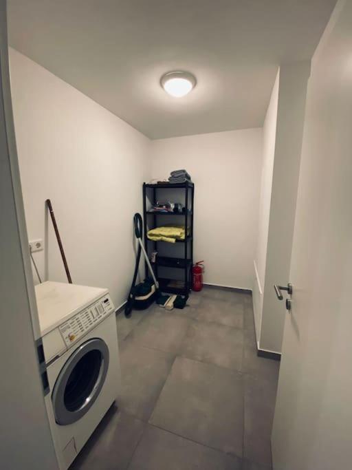 Apartament Chio 4 Pax Ferienwohnung Auch Als Monteur Unterkunft Nutzbar, In Stolberg - Vicht Stolberg (Rhineland)